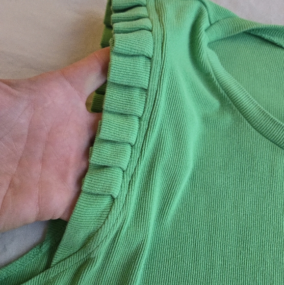 THML Kelly Green Ribbed Tank Top Pleated Ruffle Sleeves L - Picture 7 of 9